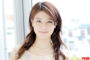飯田里穂　笑顔が魅力の人気若手女優が初主演「勇気と癒しと元気をもらえます」